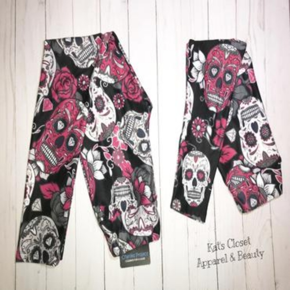 Deep Pink Sugar Skulls Kids Leggings